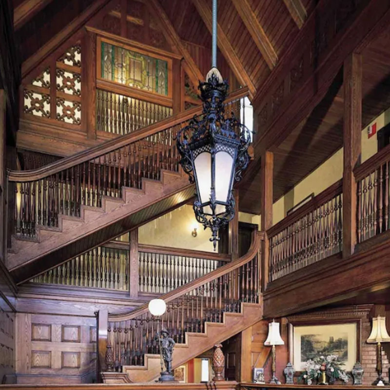 Hanging light and staircase | Newport Inns of Rhode Island
