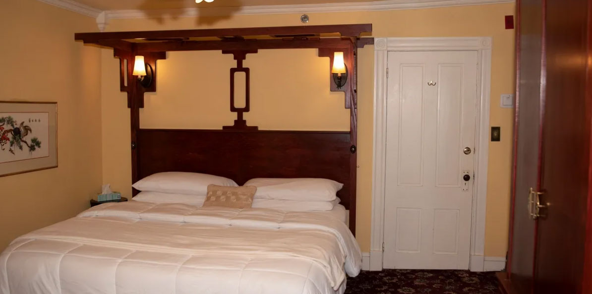 Anne's suite | Newport Inns of Rhode Island